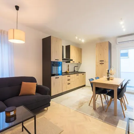 Propela Apartment Bozava