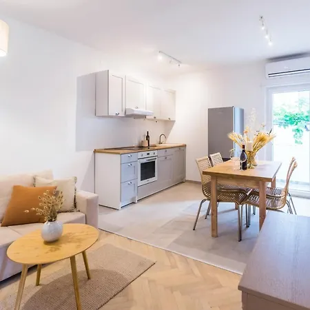 Propela Apartman Bozava